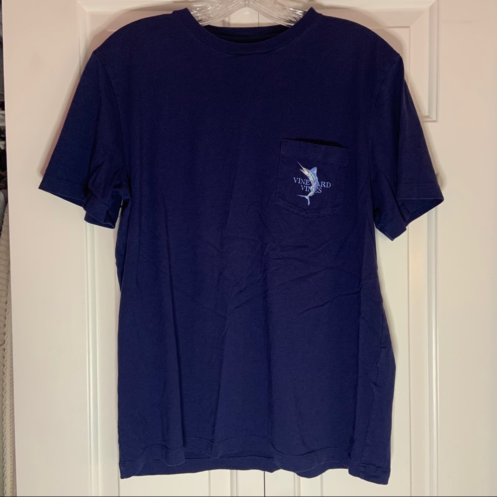 BARELY WORN Vineyard Vines T-Shirt